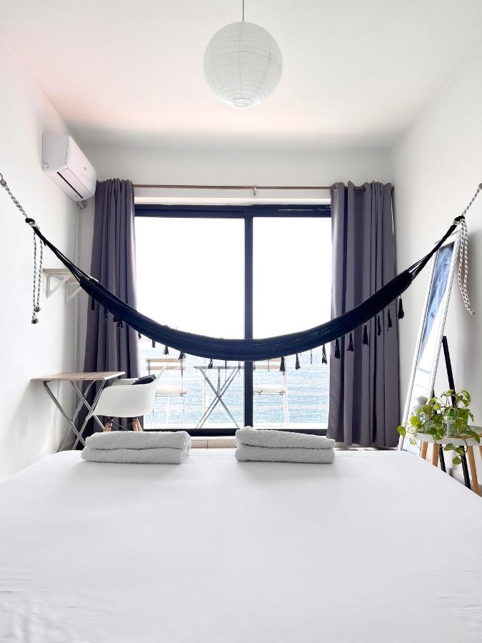 F8 1 Seaview Room, Living And Bathroom Shared , Stjulians St. Julian's Exteriör bild